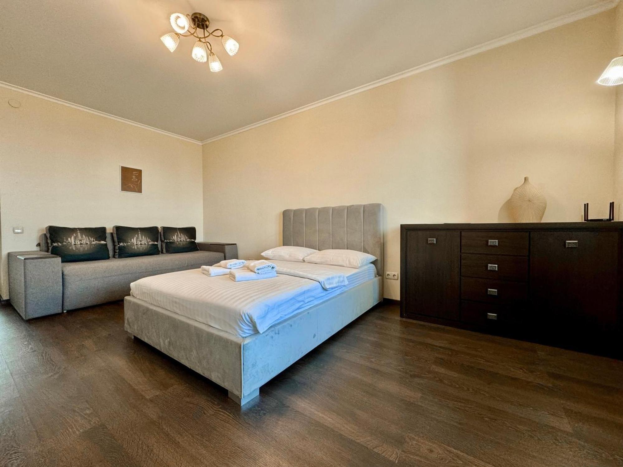 Apartpoltava Світлі Просторі Апартаменти 80М2 , 2-Окремі Кімнати, Новобудова Центр Чек Банківський Eksteriør billede